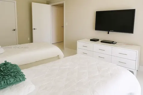 250 Sunny Isles Boulevard Sunny Isles Beach FL 33160