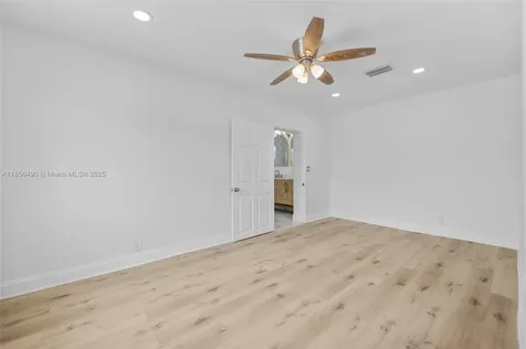 949 SE 5th Street Deerfield Beach FL 33441