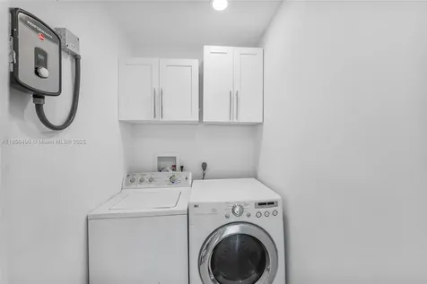 949 SE 5th Street Deerfield Beach FL 33441