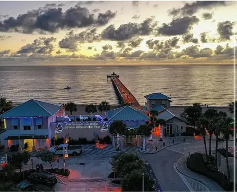 949 SE 5th Street Deerfield Beach FL 33441
