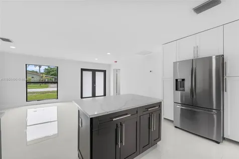 949 SE 5th Street Deerfield Beach FL 33441