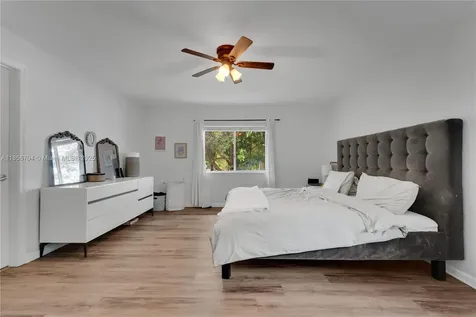 8080 NW 27th Street Sunrise FL 33322
