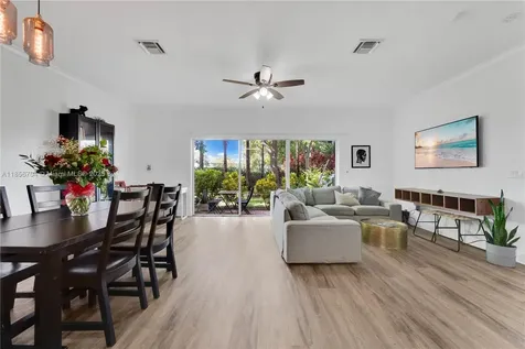 8080 NW 27th Street Sunrise FL 33322