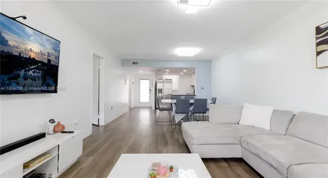 8321 Sands Point Boulevard Tamarac FL 33321