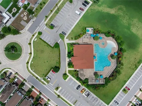 3310 W 114th Terrace Hialeah FL 33018