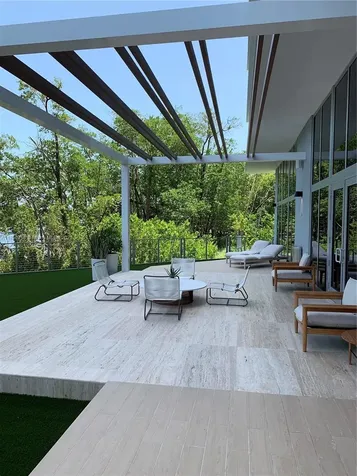 16385 Biscayne Boulevard Sunny Isles Beach FL 33160