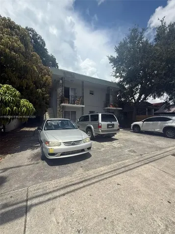 414 SW 15th Avenue Miami FL 33135