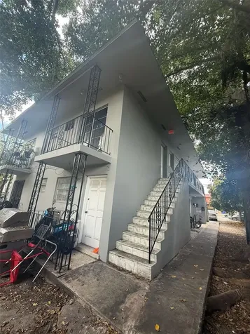 414 SW 15th Avenue Miami FL 33135