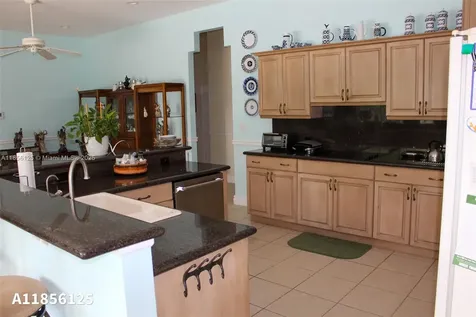 15255 SW 80th Avenue Palmetto Bay FL 33157