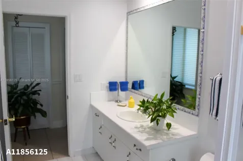 15255 SW 80th Avenue Palmetto Bay FL 33157