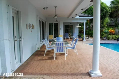 15255 SW 80th Avenue Palmetto Bay FL 33157