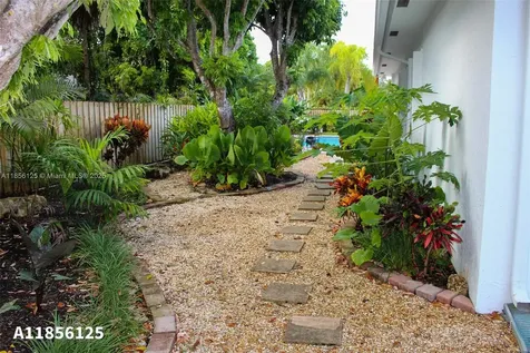 15255 SW 80th Avenue Palmetto Bay FL 33157