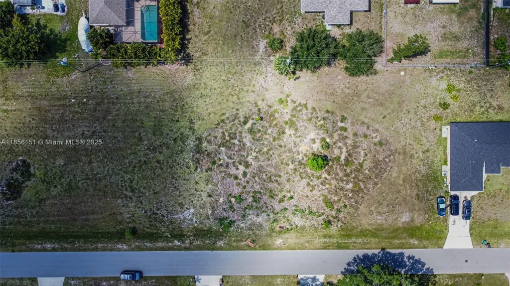 309 NW 4th Terrace Cape Coral FL 33993