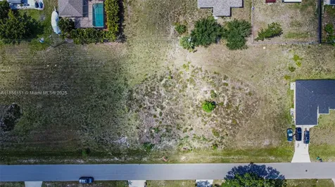 309 NW 4th Terrace Cape Coral FL 33993
