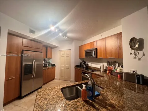 510 NW 84 Th Avenue Plantation FL 33324