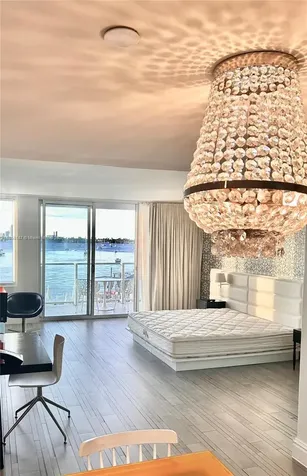 1100 West Avenue Miami Beach FL 33139
