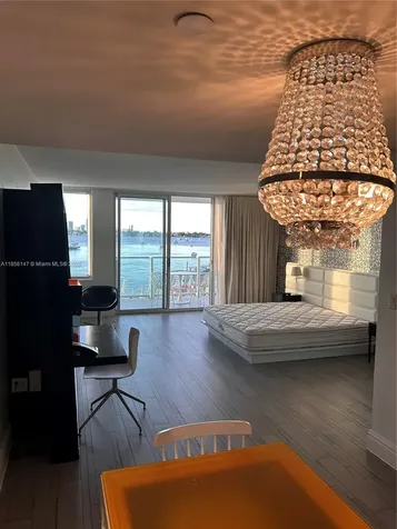 1100 West Avenue Miami Beach FL 33139