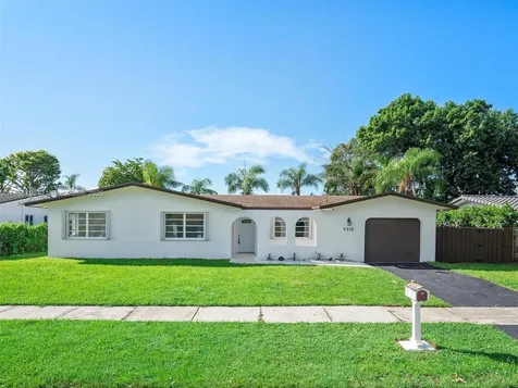 9310 SW 165th Street Palmetto Bay FL 33157