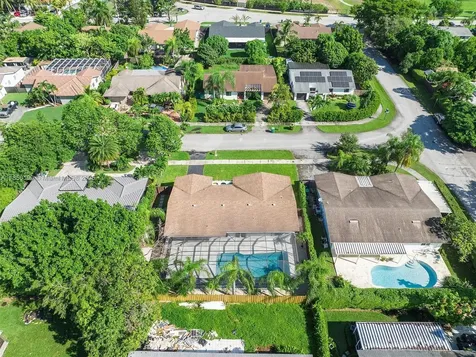 9310 SW 165th Street Palmetto Bay FL 33157