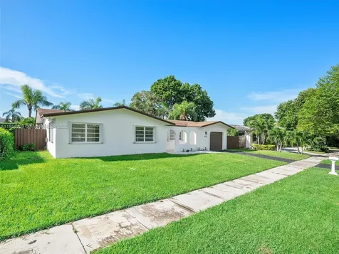 9310 SW 165th Street Palmetto Bay FL 33157