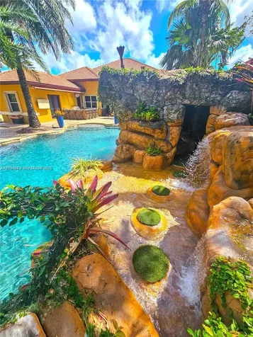 14503 SW 16th Street Davie FL 33325