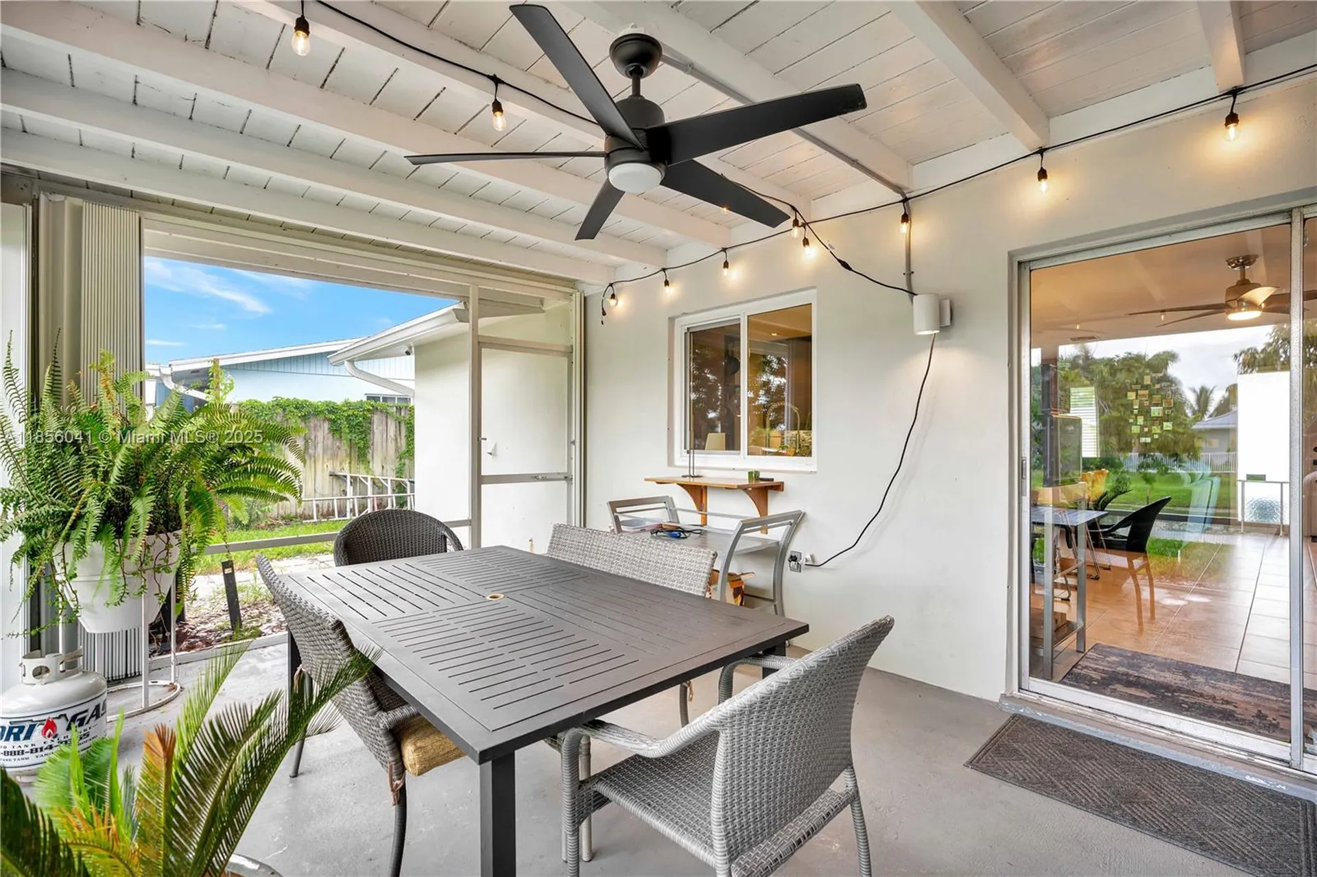 553 Riverside Drive Palm Beach Gardens FL 33410