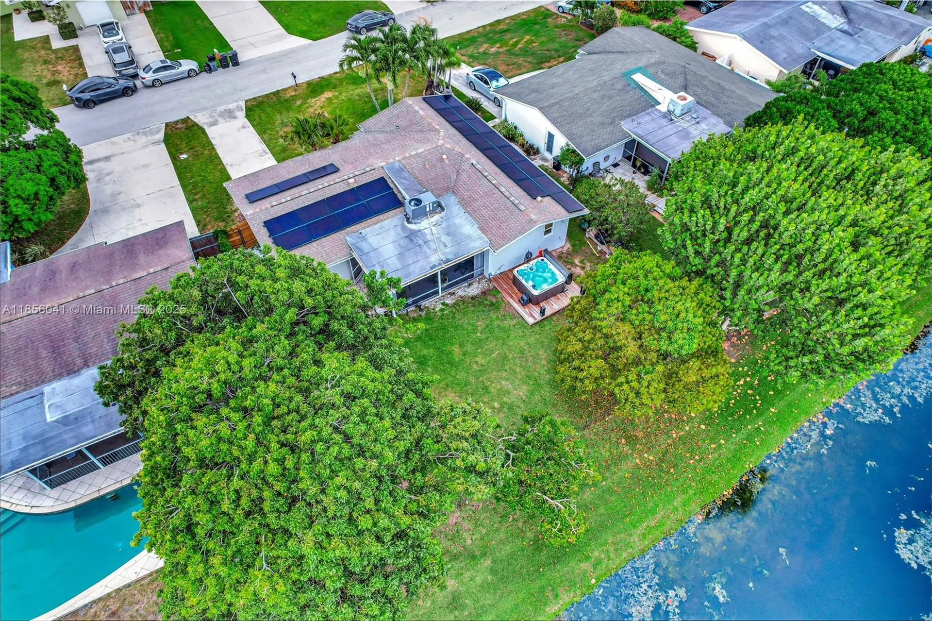 553 Riverside Drive Palm Beach Gardens FL 33410