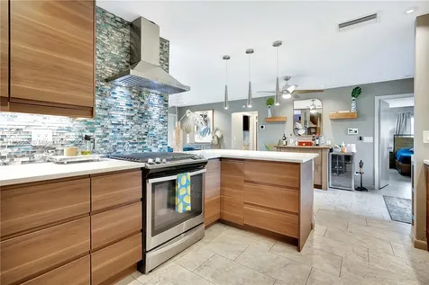 553 Riverside Drive Palm Beach Gardens FL 33410