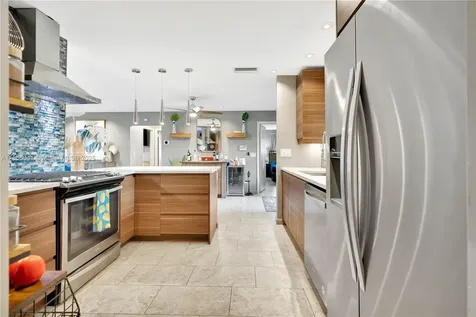 553 Riverside Drive Palm Beach Gardens FL 33410