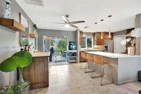 553 Riverside Drive Palm Beach Gardens FL 33410