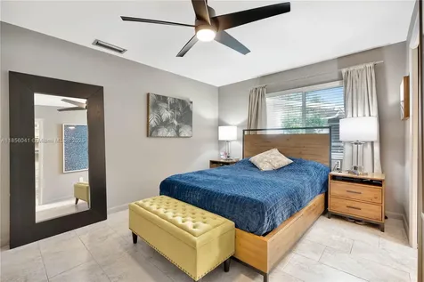 553 Riverside Drive Palm Beach Gardens FL 33410