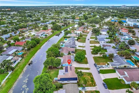 553 Riverside Drive Palm Beach Gardens FL 33410