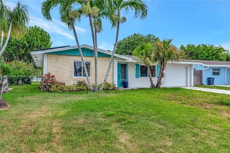 553 Riverside Drive Palm Beach Gardens FL 33410