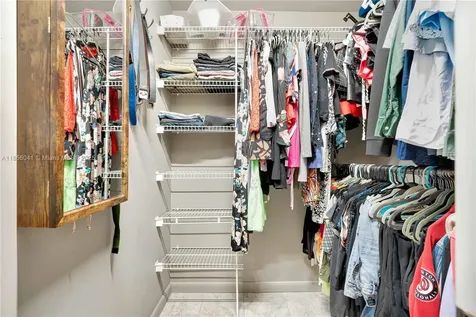 553 Riverside Drive Palm Beach Gardens FL 33410