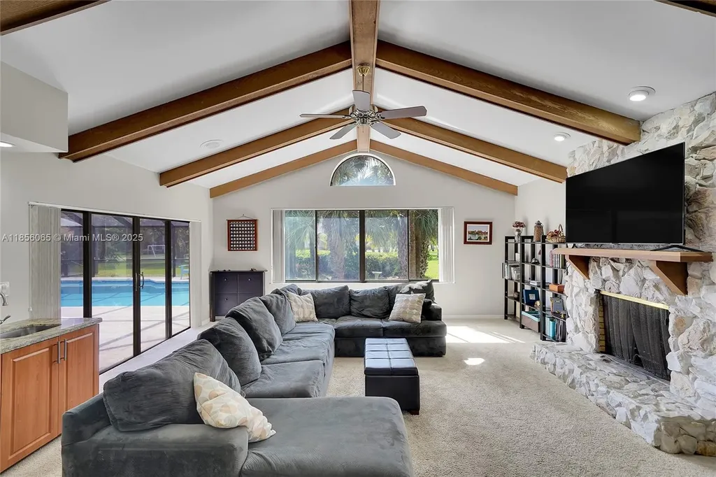 8180 NW 51st Place Coral Springs FL 33067