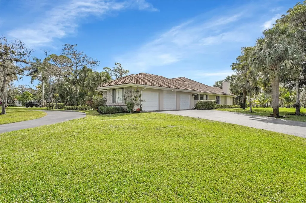 8180 NW 51st Place Coral Springs FL 33067
