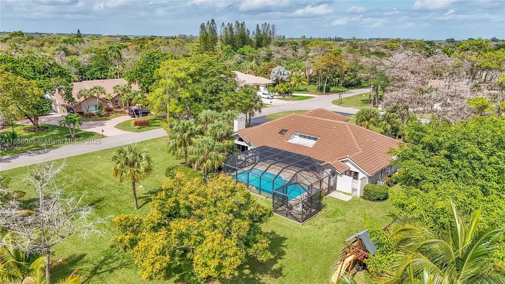 8180 NW 51st Place Coral Springs FL 33067