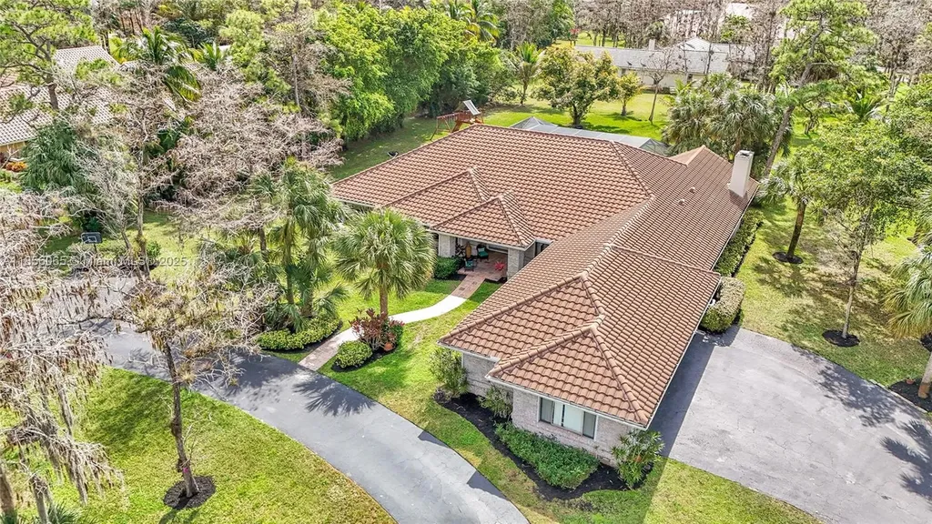 8180 NW 51st Place Coral Springs FL 33067