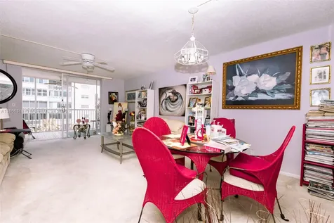 619 NE 14th Avenue Hallandale Beach FL 33009
