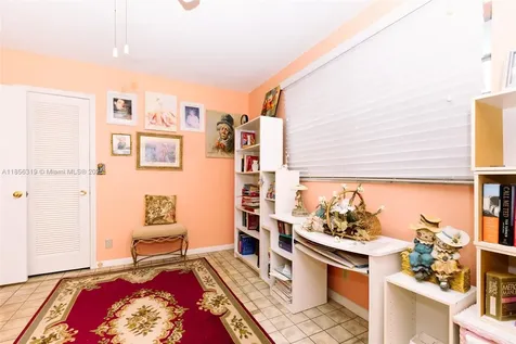 619 NE 14th Avenue Hallandale Beach FL 33009