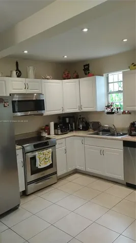 7312 NW 17th Court Miami FL 33147