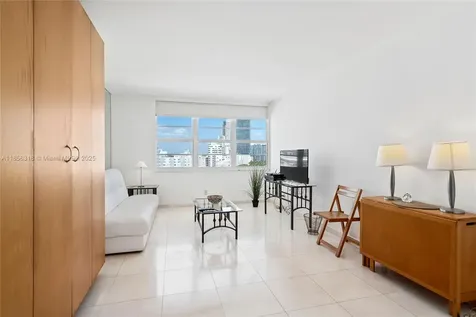 100 Lincoln Road Miami Beach FL 33139