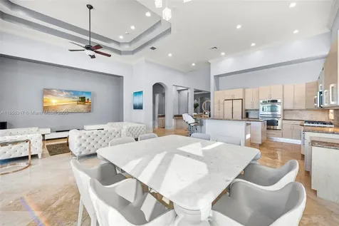 17771 Lake Azure Way Boca Raton FL 33496