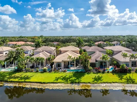 17771 Lake Azure Way Boca Raton FL 33496