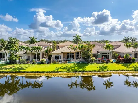 17771 Lake Azure Way Boca Raton FL 33496