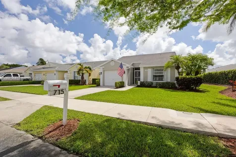 715 SE 22nd Lane Homestead FL 33033