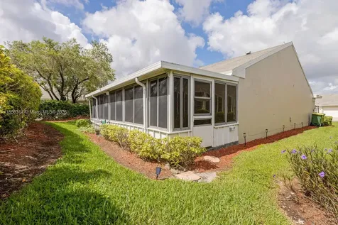 715 SE 22nd Lane Homestead FL 33033