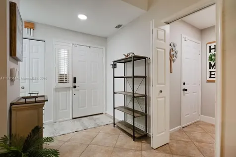 715 SE 22nd Lane Homestead FL 33033