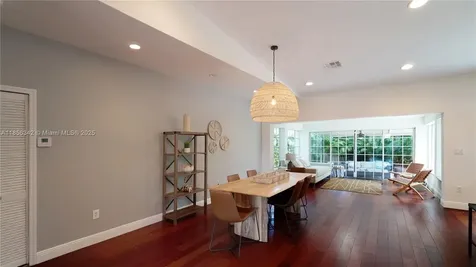 691 Ridgewood Road Key Biscayne FL 33149