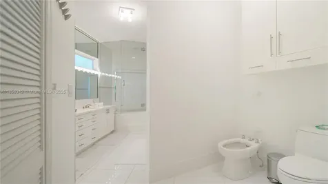 691 Ridgewood Road Key Biscayne FL 33149
